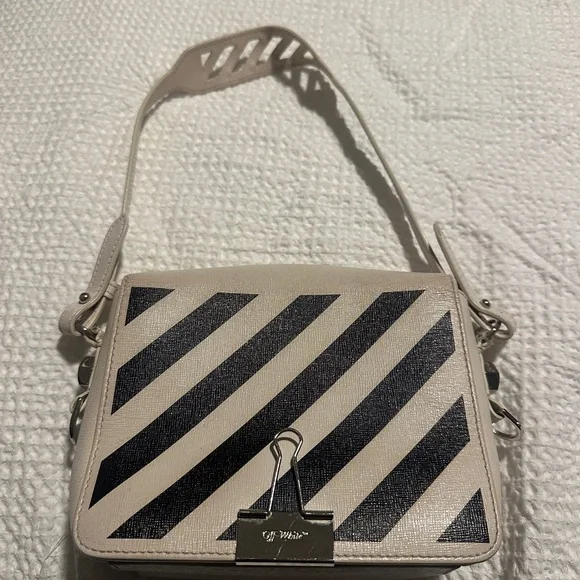 Off-White Black and Cream Diagonal Stripe bag - Picture 1 of 6